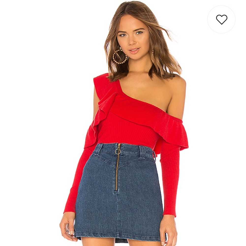 Ruffle, long sleeve sweater in red